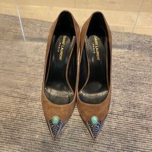 brand new. wore once. perfect condition. too small for me!